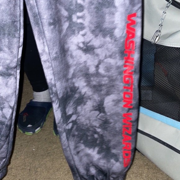 Boy pants - Picture 3 of 3